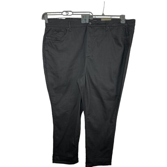 NYDJ Margot Girlfriend Cool Embrace Black 24W Lift Tuck Technology NWT - Picture 1 of 16